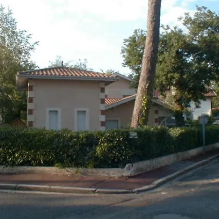 House Aux Abatilles *